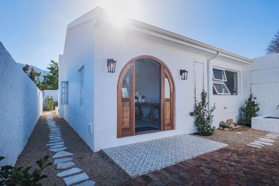 3 Bedroom Property for Sale in Constantia Western Cape